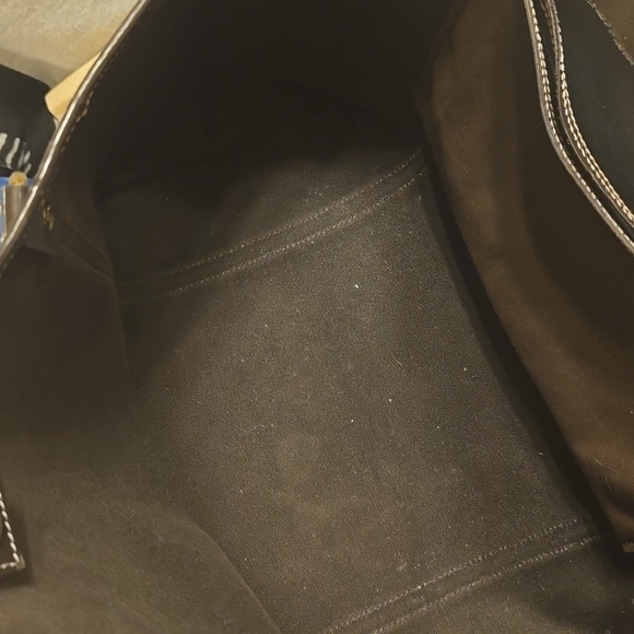 Gucci GG Supreme Joy Tote Bag - Picture 9 of 12